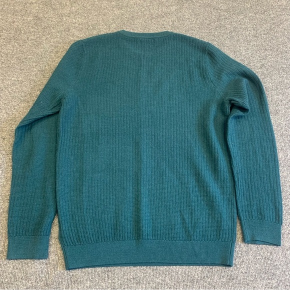 Lightweight Merino Wool Blend Men's Crewneck Sweater in Teal - Picture 5 of 7